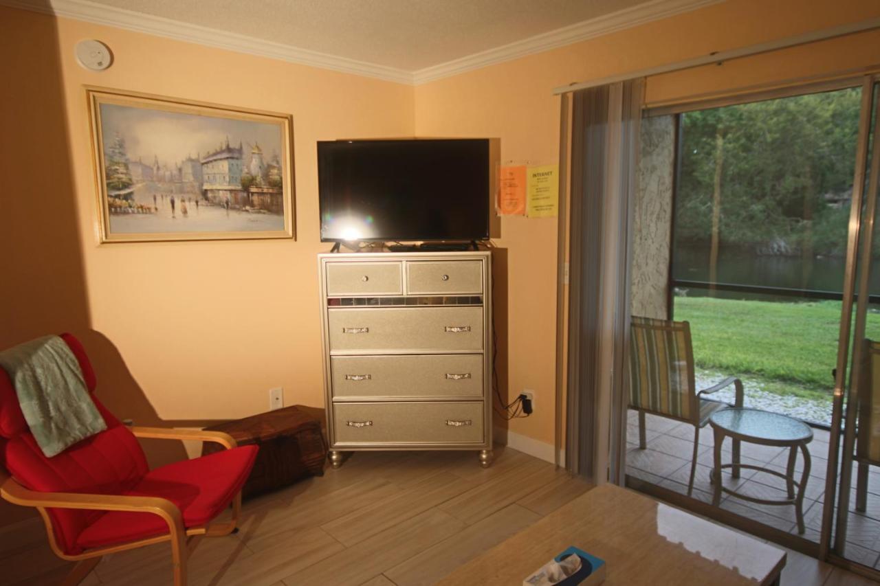 1/1 Bed&Bath Condos 5 Min Drive To Siesta ซาราโซตา ภายนอก รูปภาพ